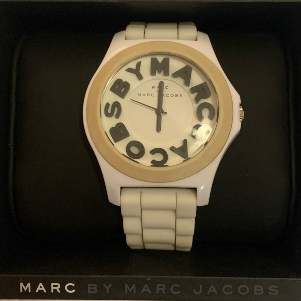 Marc Jacobs Watch - image 1